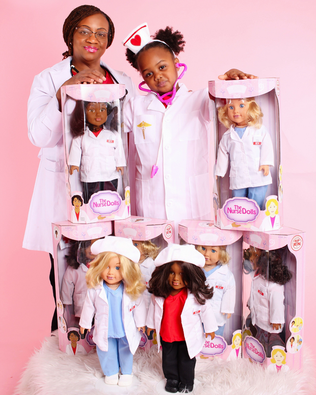 The Nurse Dolls Holiday Bundle