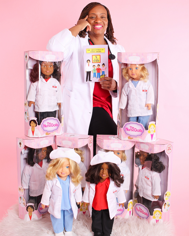 The Nurse Dolls Holiday Bundle